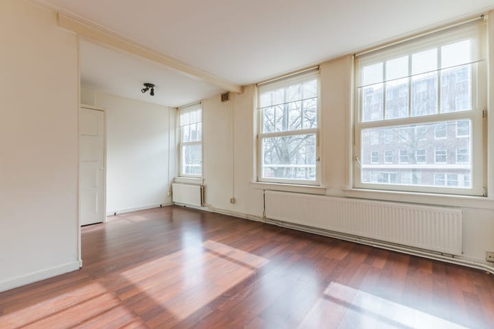 Photo 2 of Jasper Leijnsenstraat 6-1