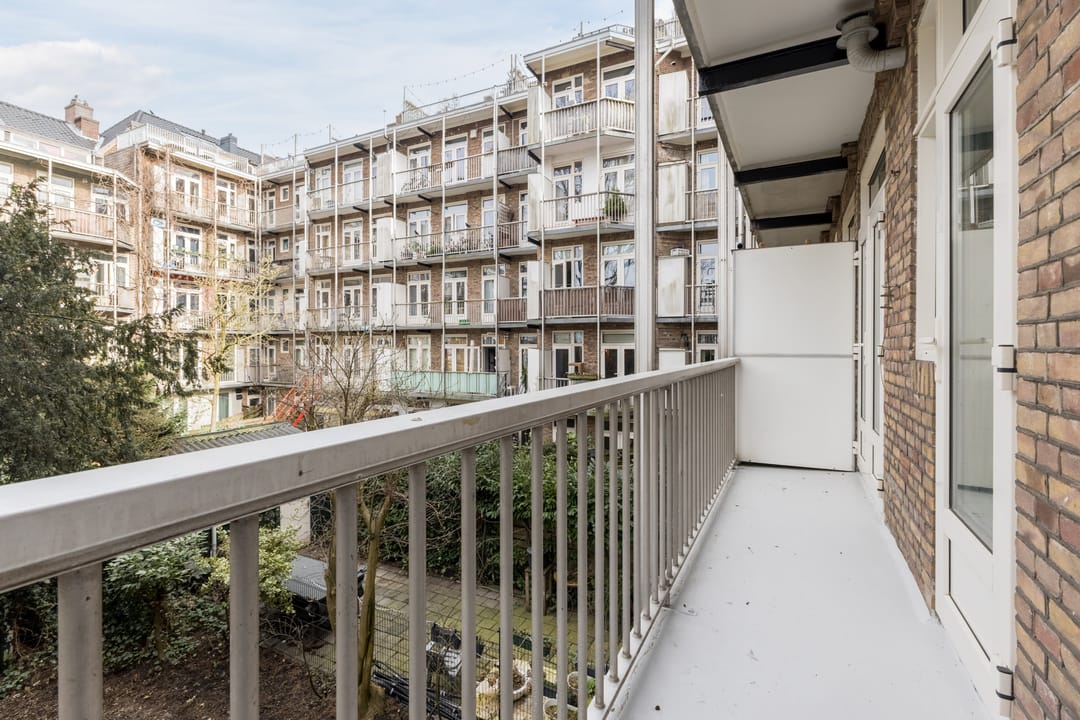 Photo 17 of Jasper Leijnsenstraat 6-1