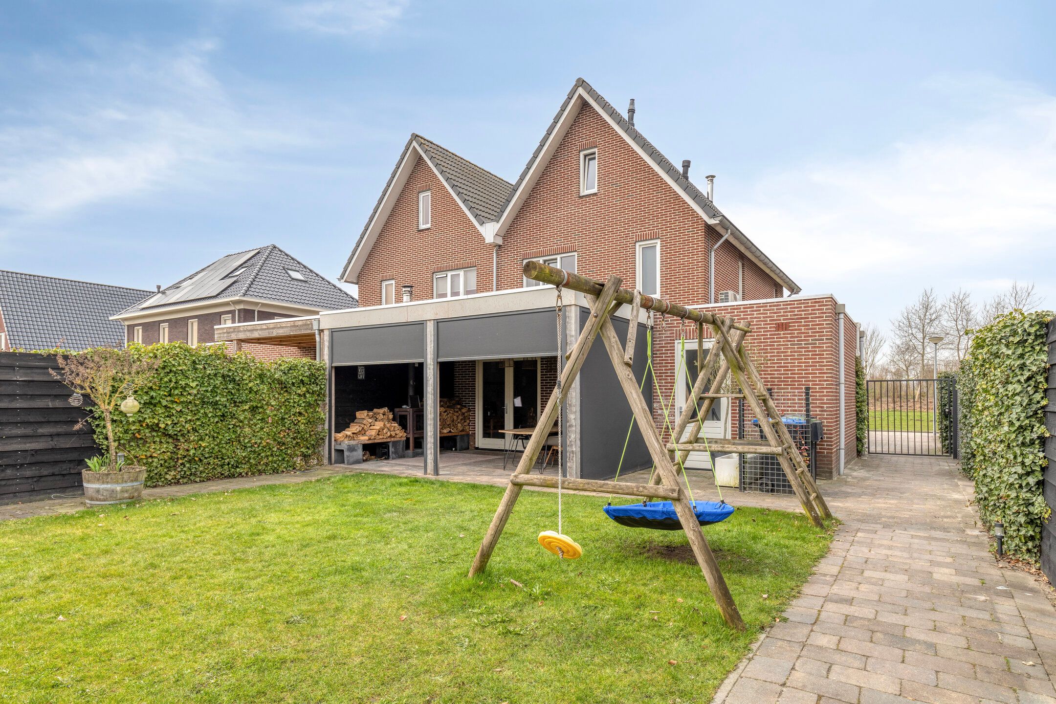 Photo 3 of Hugo de Grootstraat 14