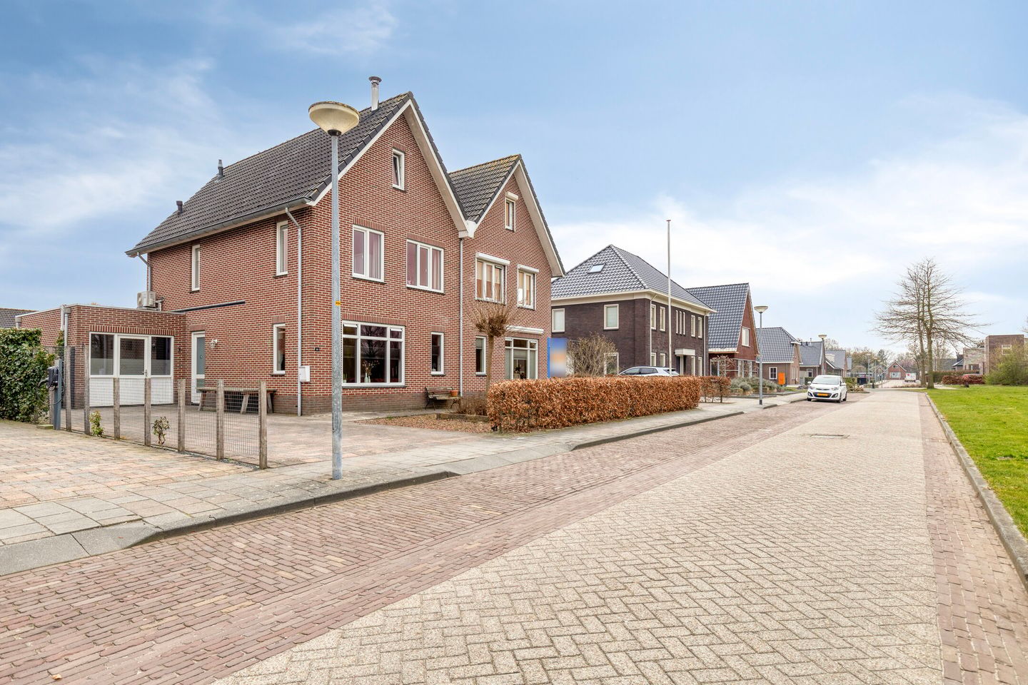 Photo 4 of Hugo de Grootstraat 14