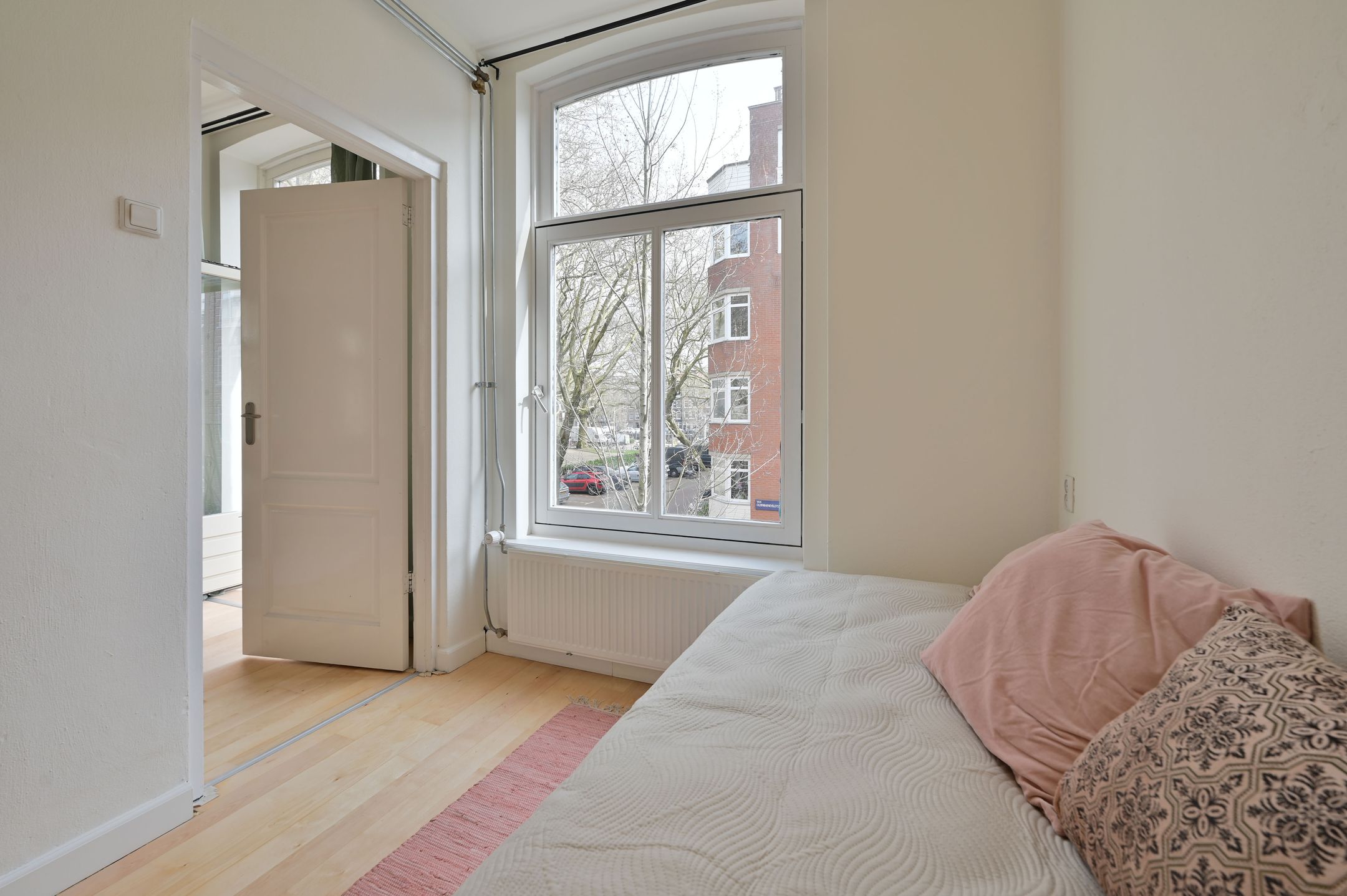 Foto 15 van Van Oldenbarneveldtstraat 2-1