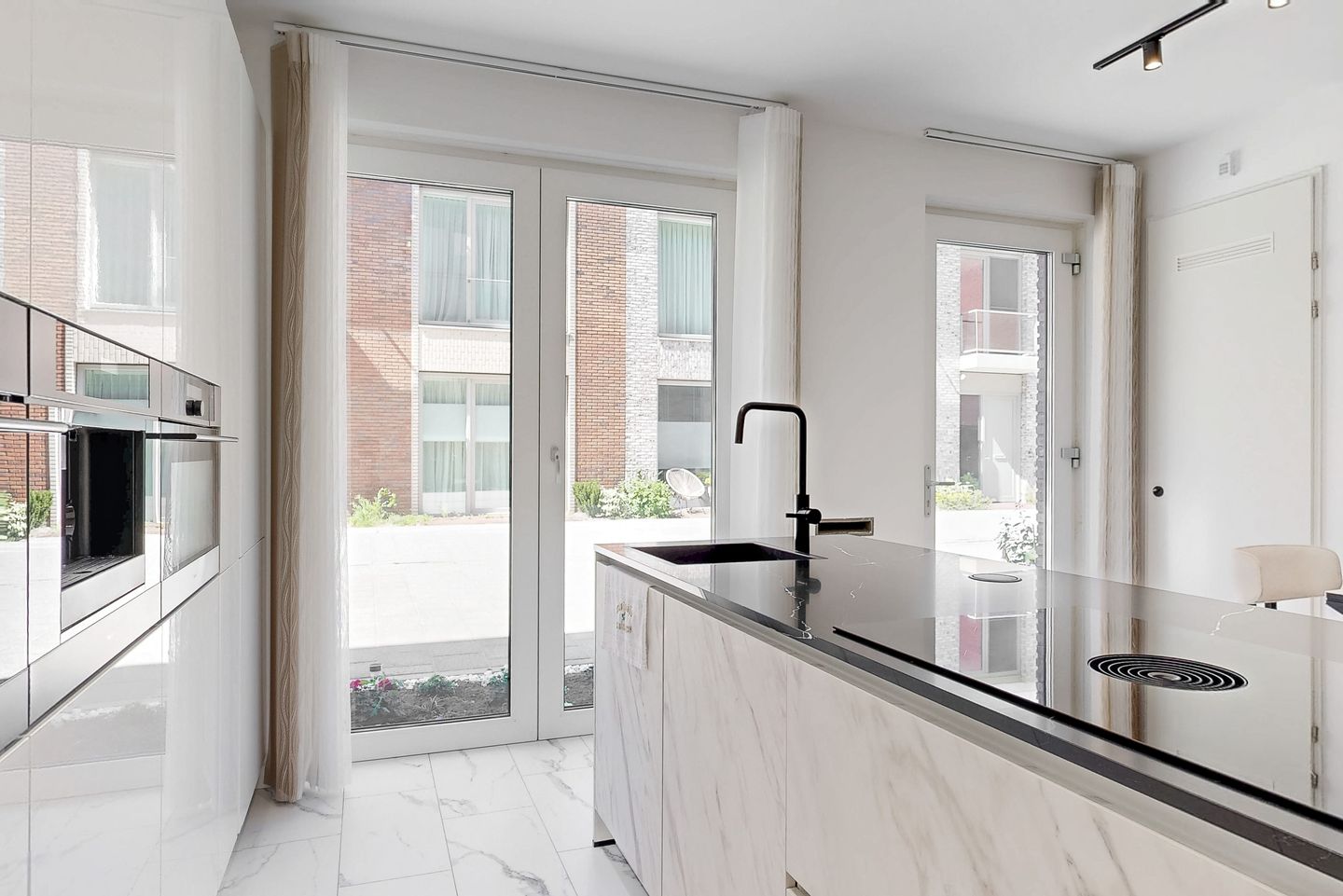 Foto 10 van Corry Tendeloostraat 14