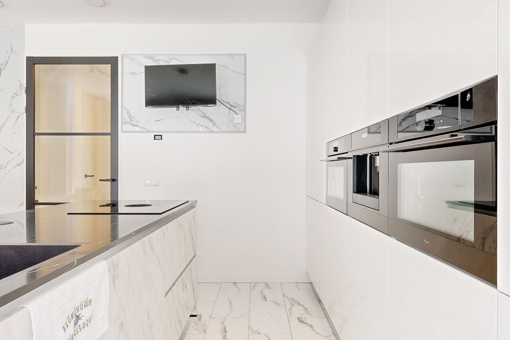 Foto 9 van Corry Tendeloostraat 14