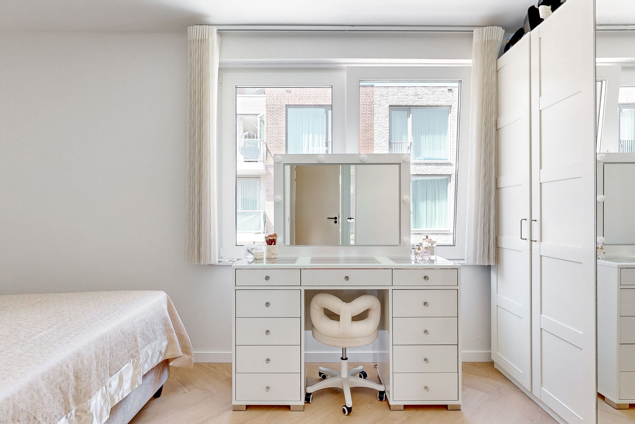 Foto 30 van Corry Tendeloostraat 14