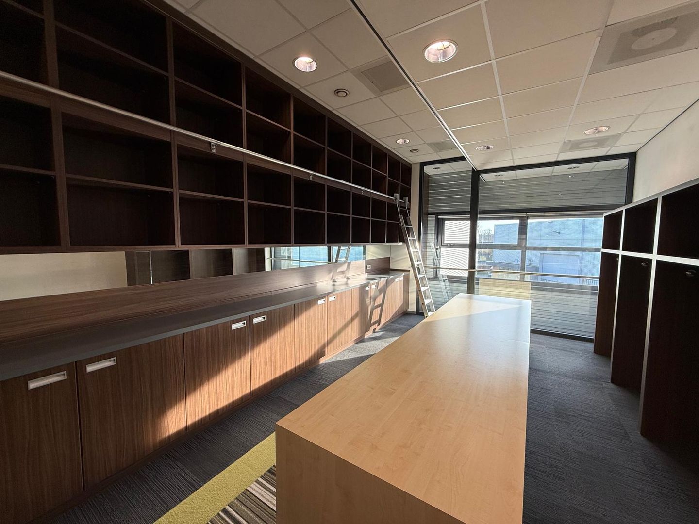 View photo 3 of Dragonder 49-E