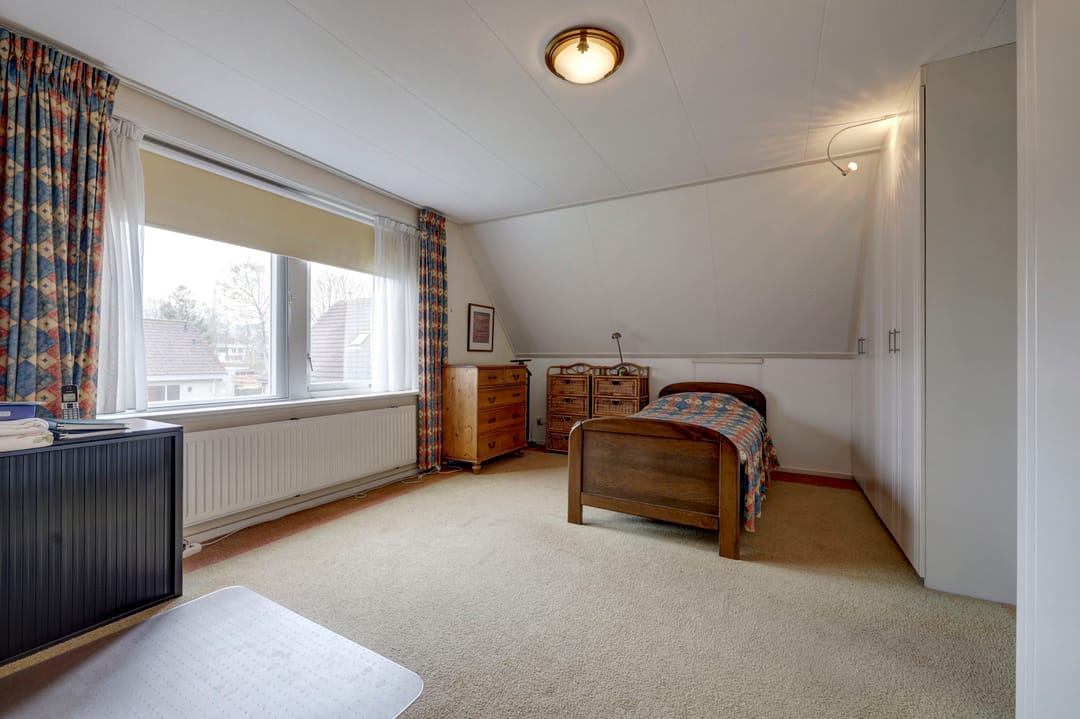 Spacious detached home with garage in quiet Nunspeet location — 17