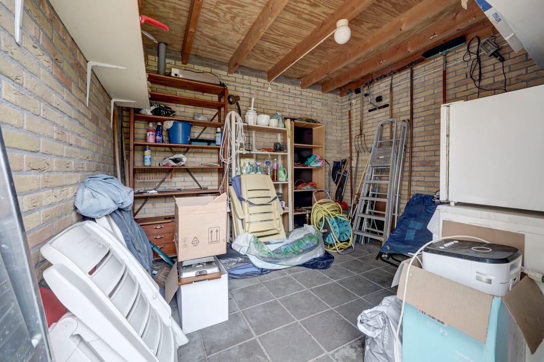 Spacious detached home with garage in quiet Nunspeet location — 22