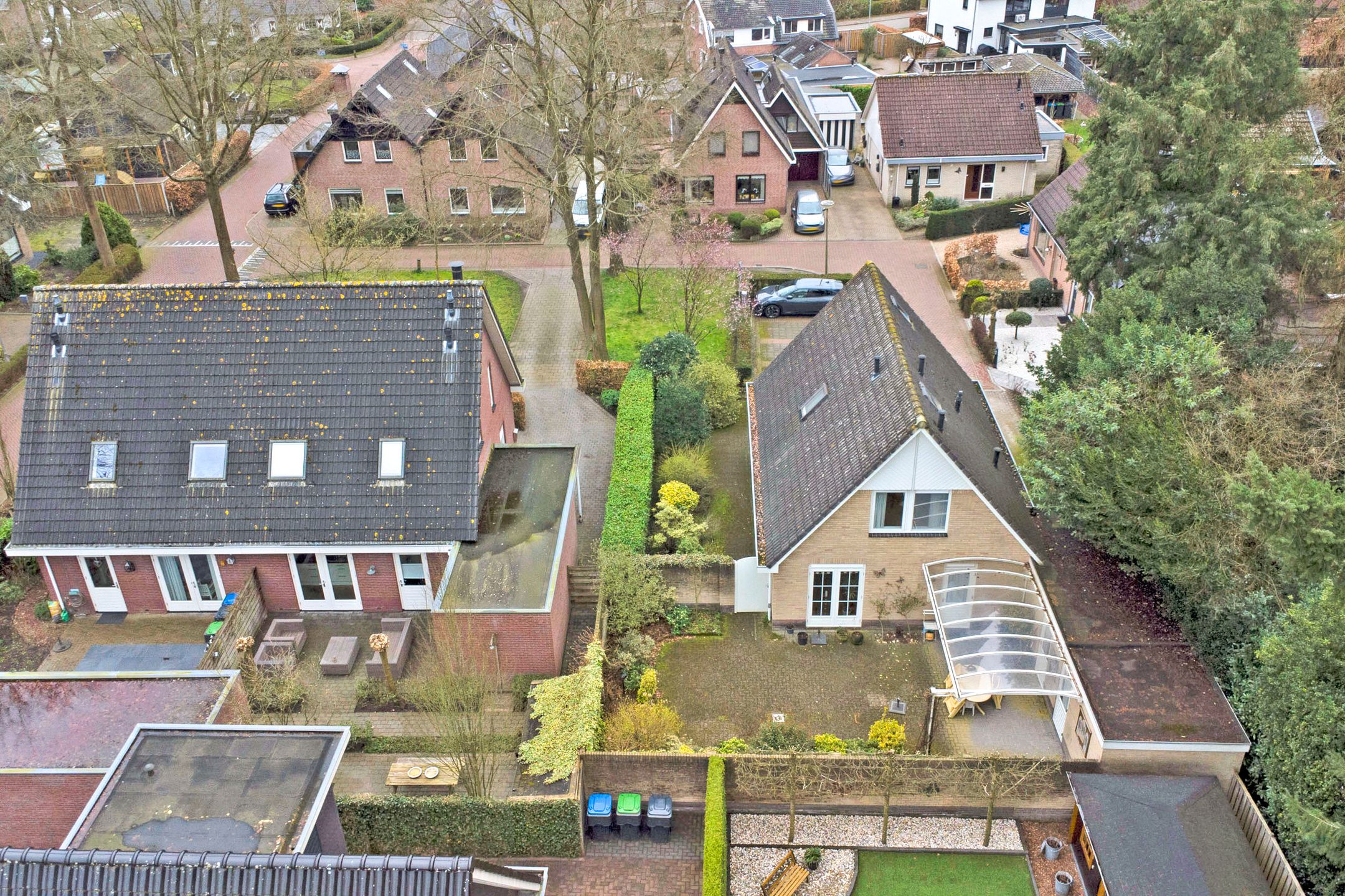 Spacious detached home with garage in quiet Nunspeet location — 30