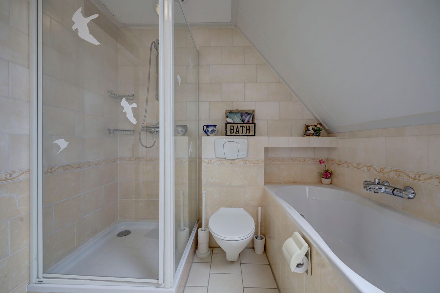 Spacious detached home with garage in quiet Nunspeet location — 19