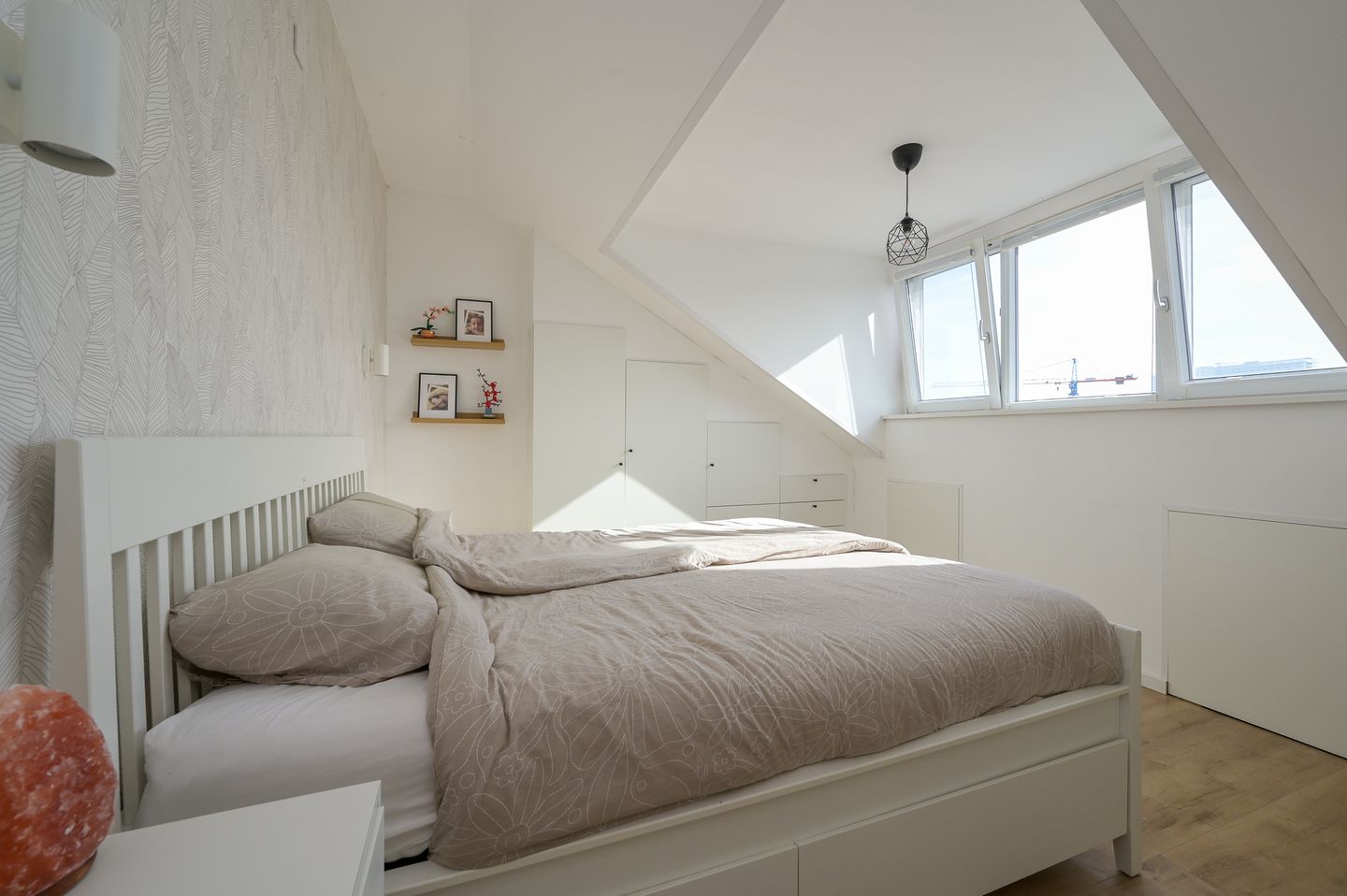 Photo 5 of Dr H. Colijnlaan 61