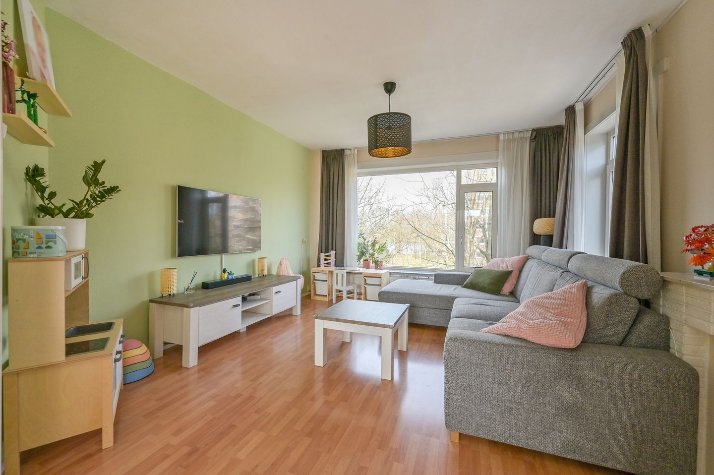 Photo 10 of Dr H. Colijnlaan 61