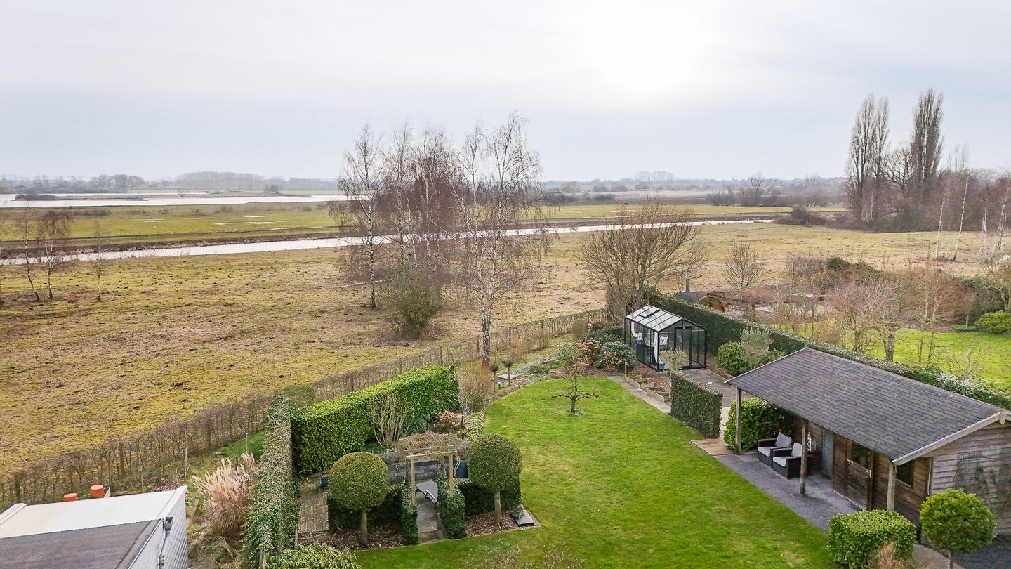 Foto 40 van De Oude Weg 25