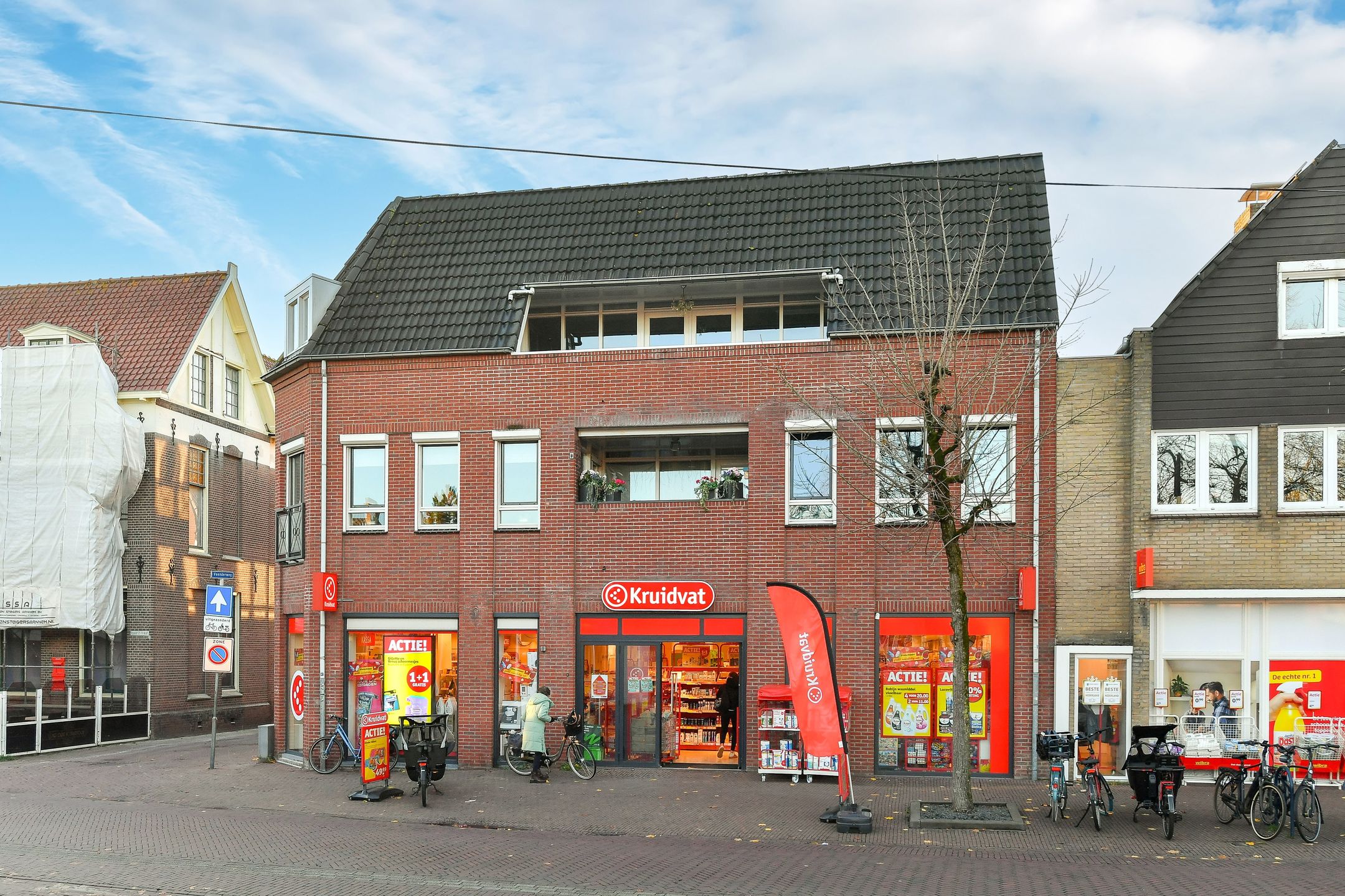 Photo 6 of Veenderweg 4-A