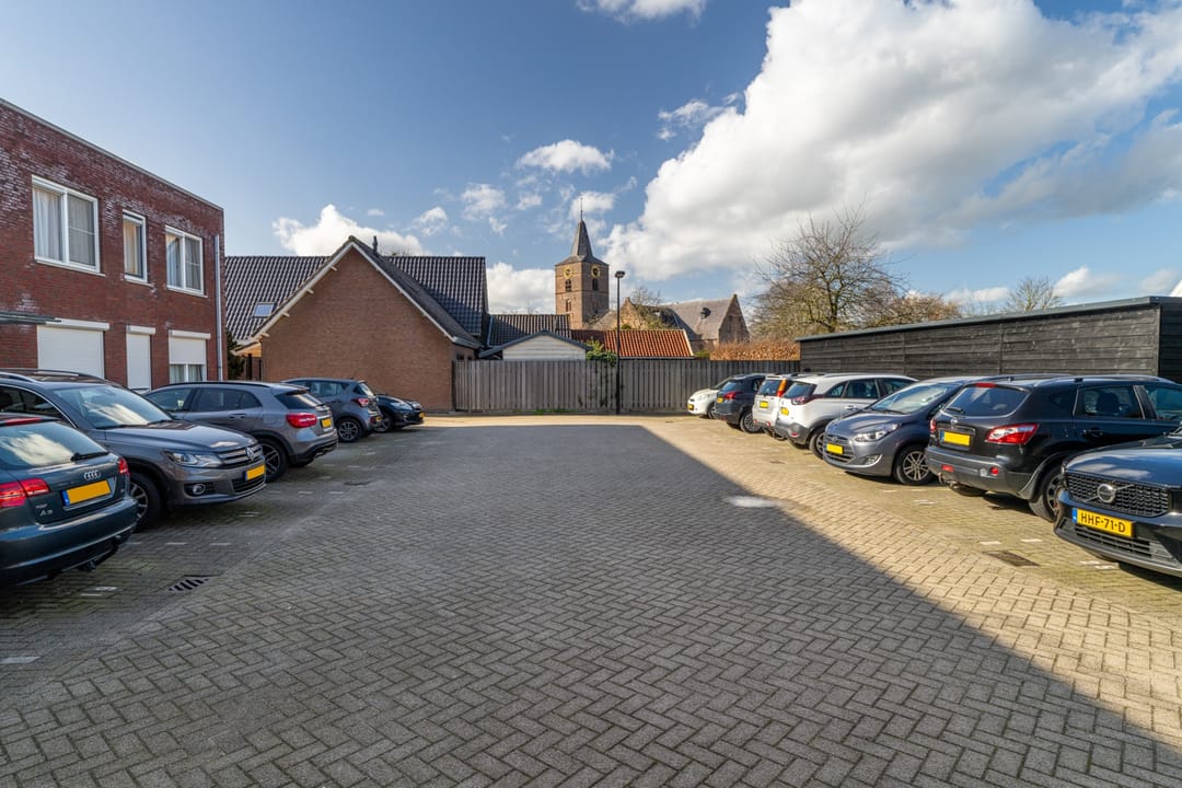 Foto 38 van van der Loostraat 29