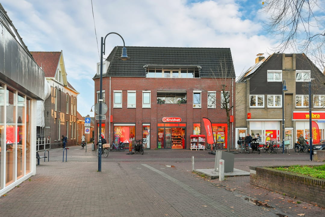 Photo 41 of Veenderweg 4-A