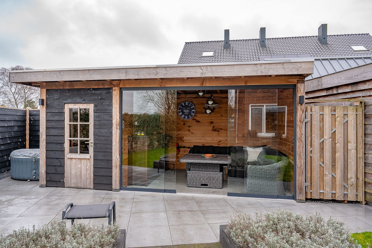 Foto 29 van Burgemeester Galleestr 67