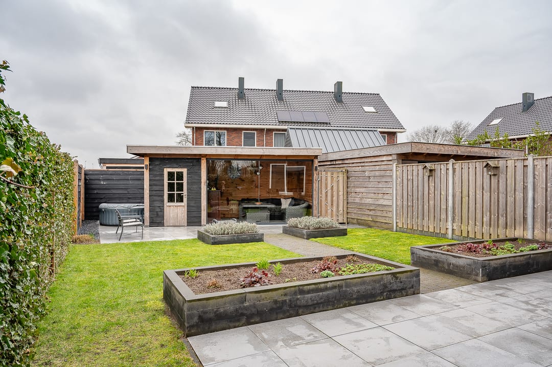 Foto 32 van Burgemeester Galleestr 67