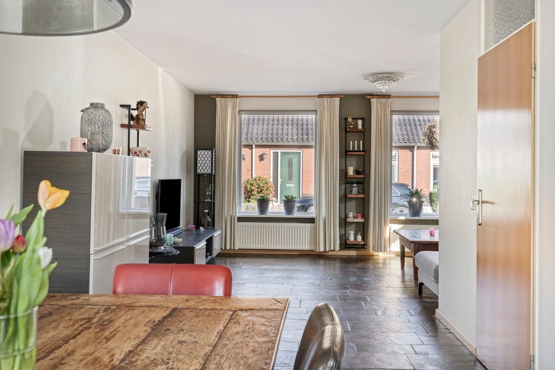 Spacious family home with garage in quiet Stokkum near Montferland forest — 12