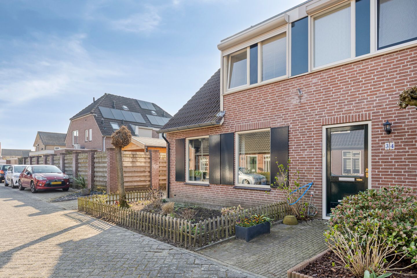 Spacious family home with garage in quiet Stokkum near Montferland forest — 32