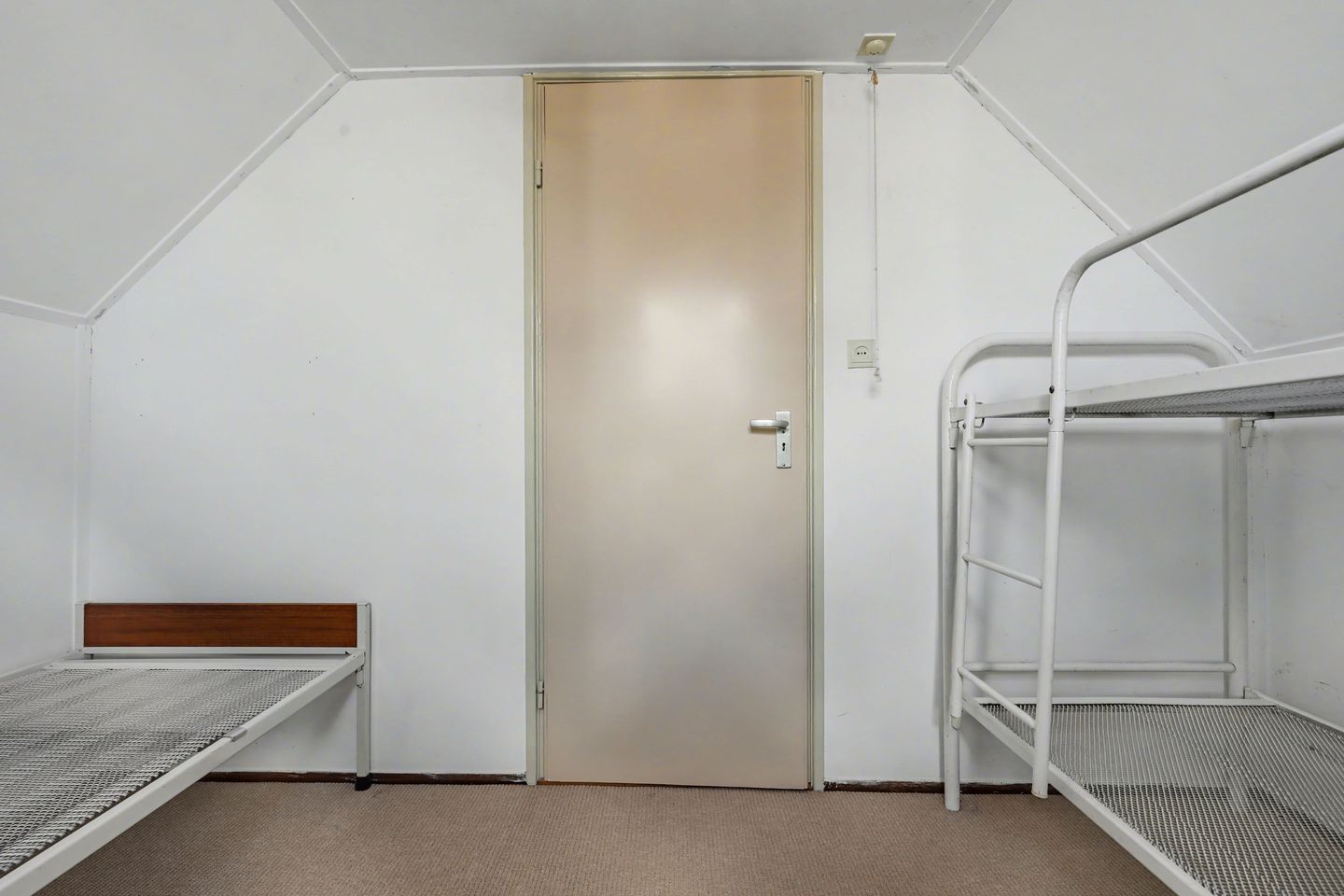 Foto 19 van Meerkoetweg 4