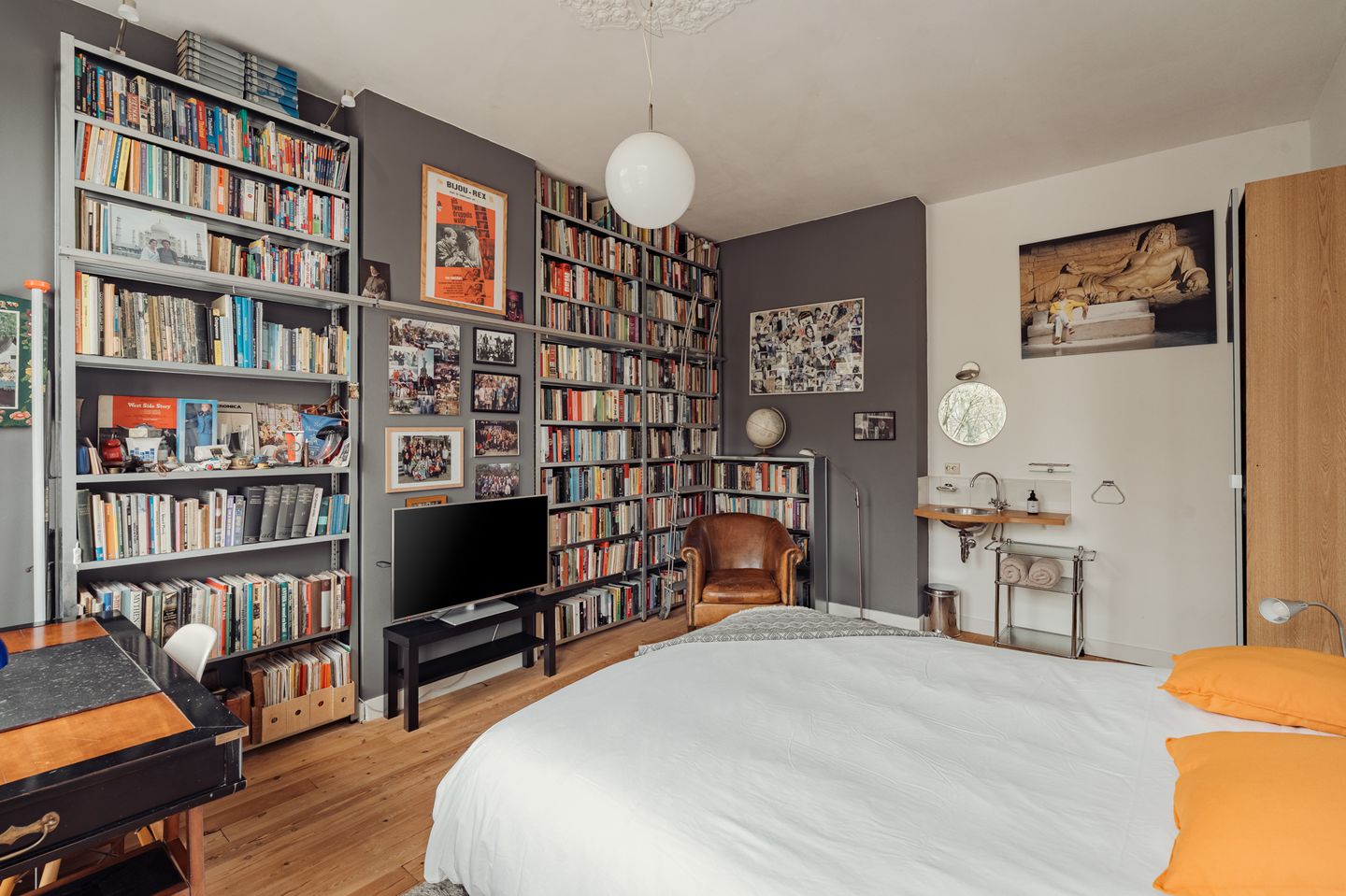 Photo 29 of Sarphatipark 100-H