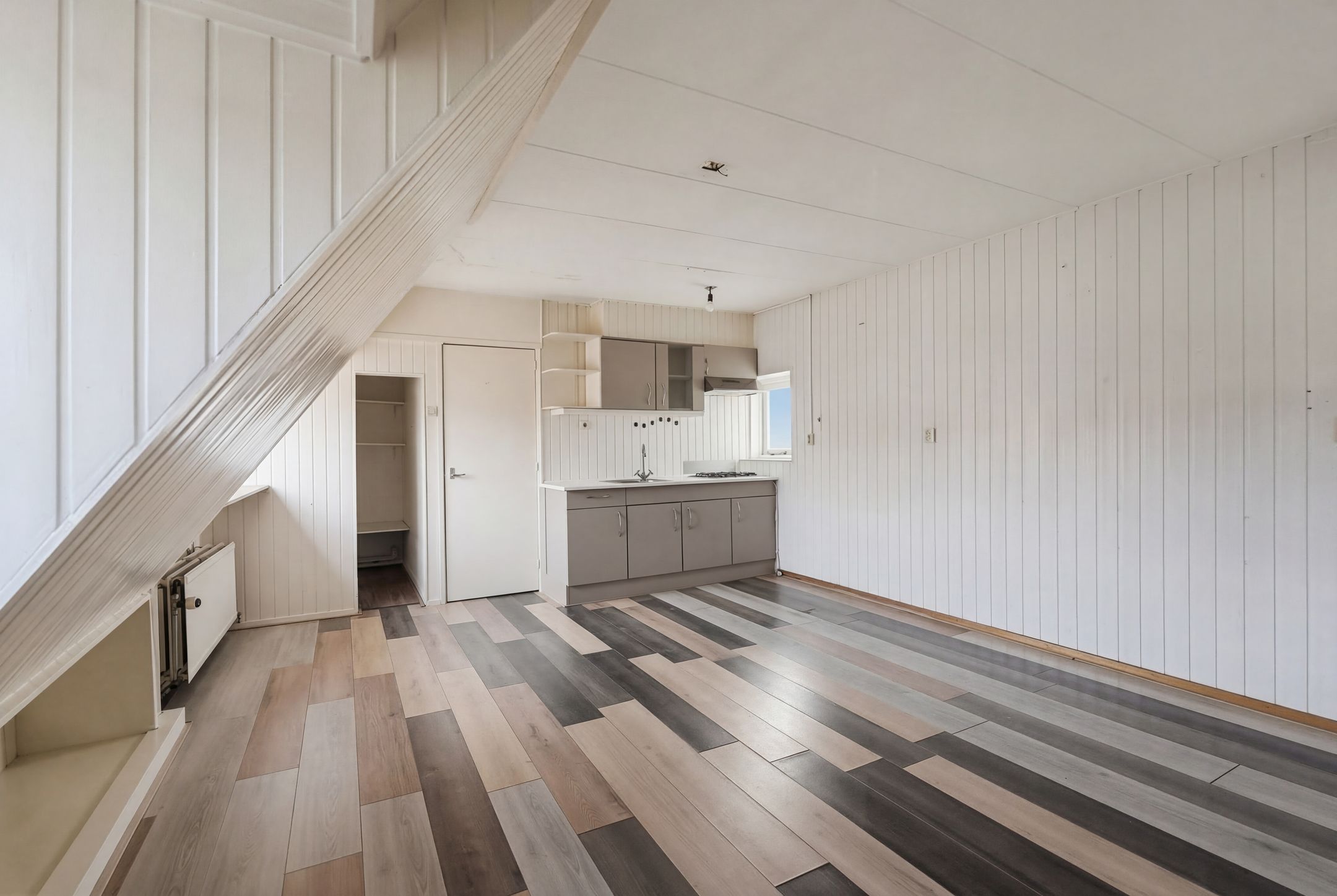 Foto 18 van Van Zeggelenstraat 61