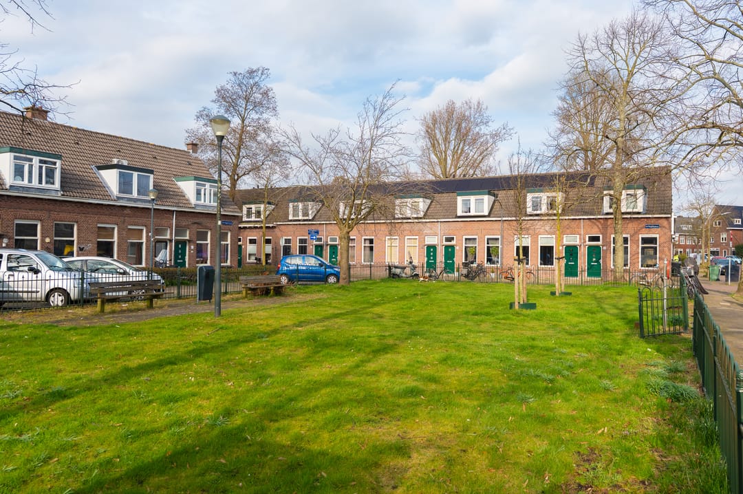 Foto 23 van Van Zeggelenstraat 61