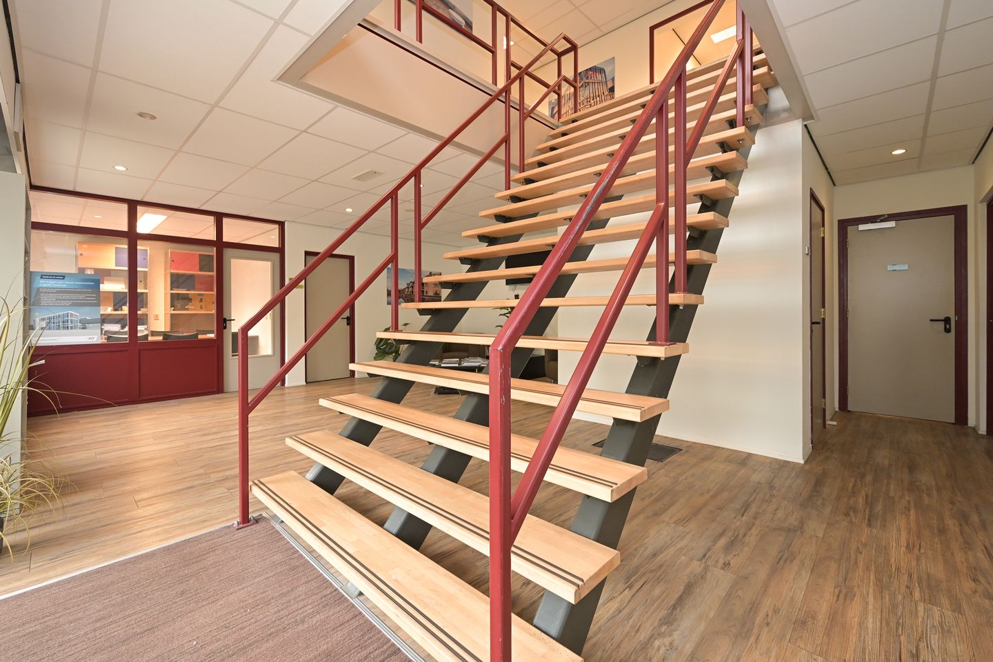 Bekijk foto 5 van Radonstraat 299