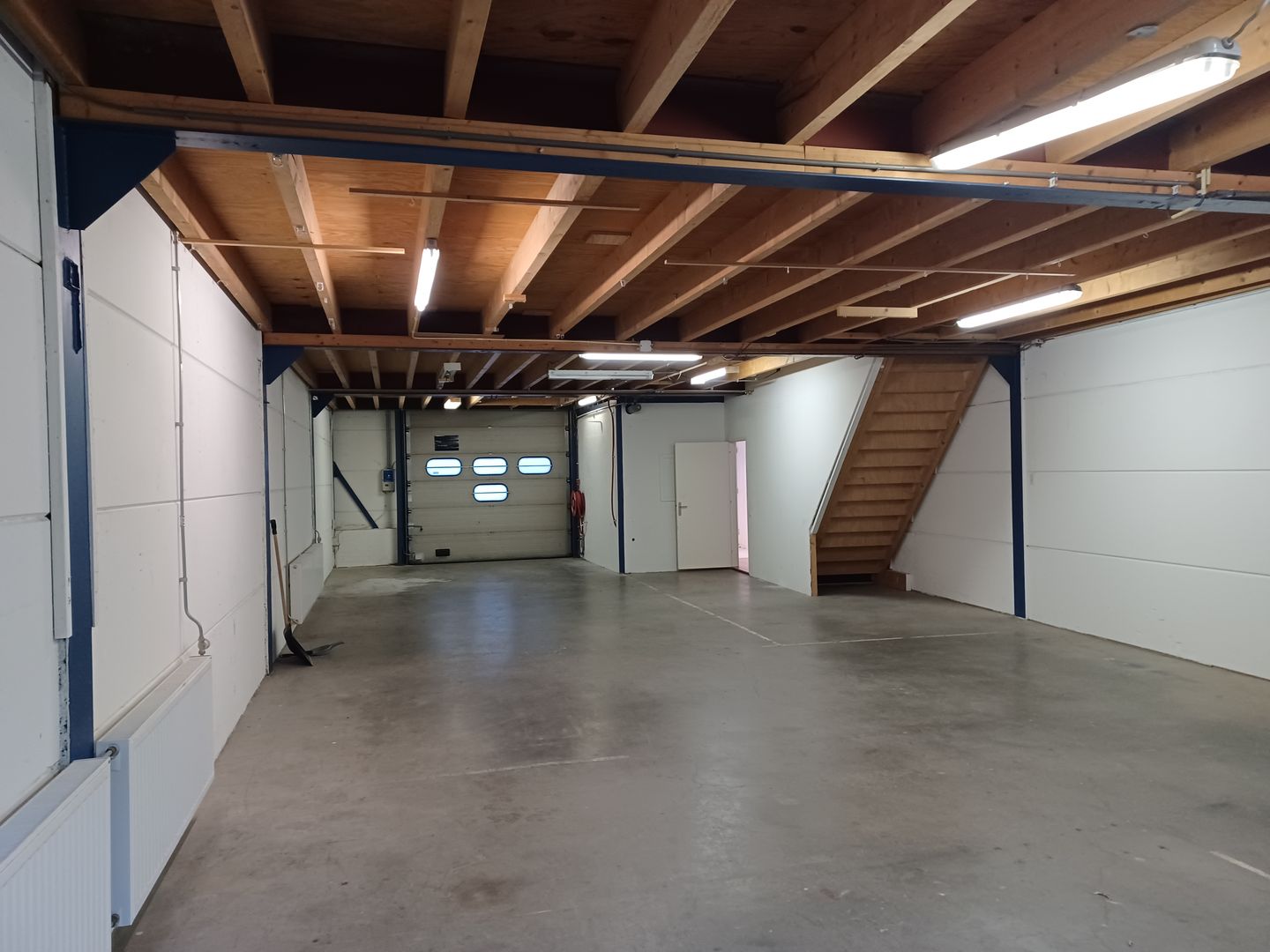 Bekijk foto 2 van St. Victorstraat 52-D