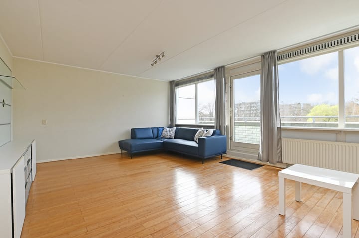Appartement te koop: Ir. van der Sluijsplantsoen 49, 'S-Gravenhage