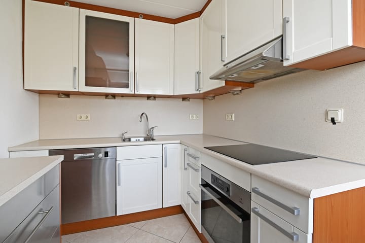 Appartement te koop: Ir. van der Sluijsplantsoen 49, 'S-Gravenhage
