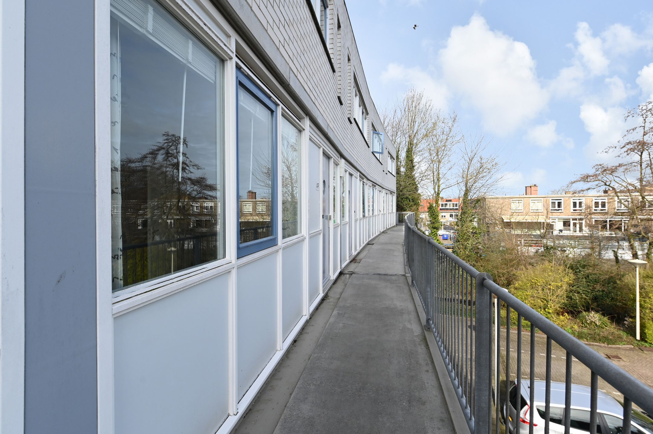 Spacious Two-Level Maisonnette with Private Parking in Green Mariahoeve — 26