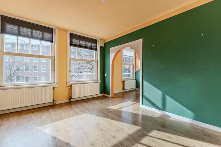 Photo 2 of Jasper Leijnsenstraat 8-2