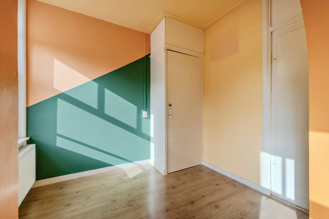 Photo 11 of Jasper Leijnsenstraat 8-2