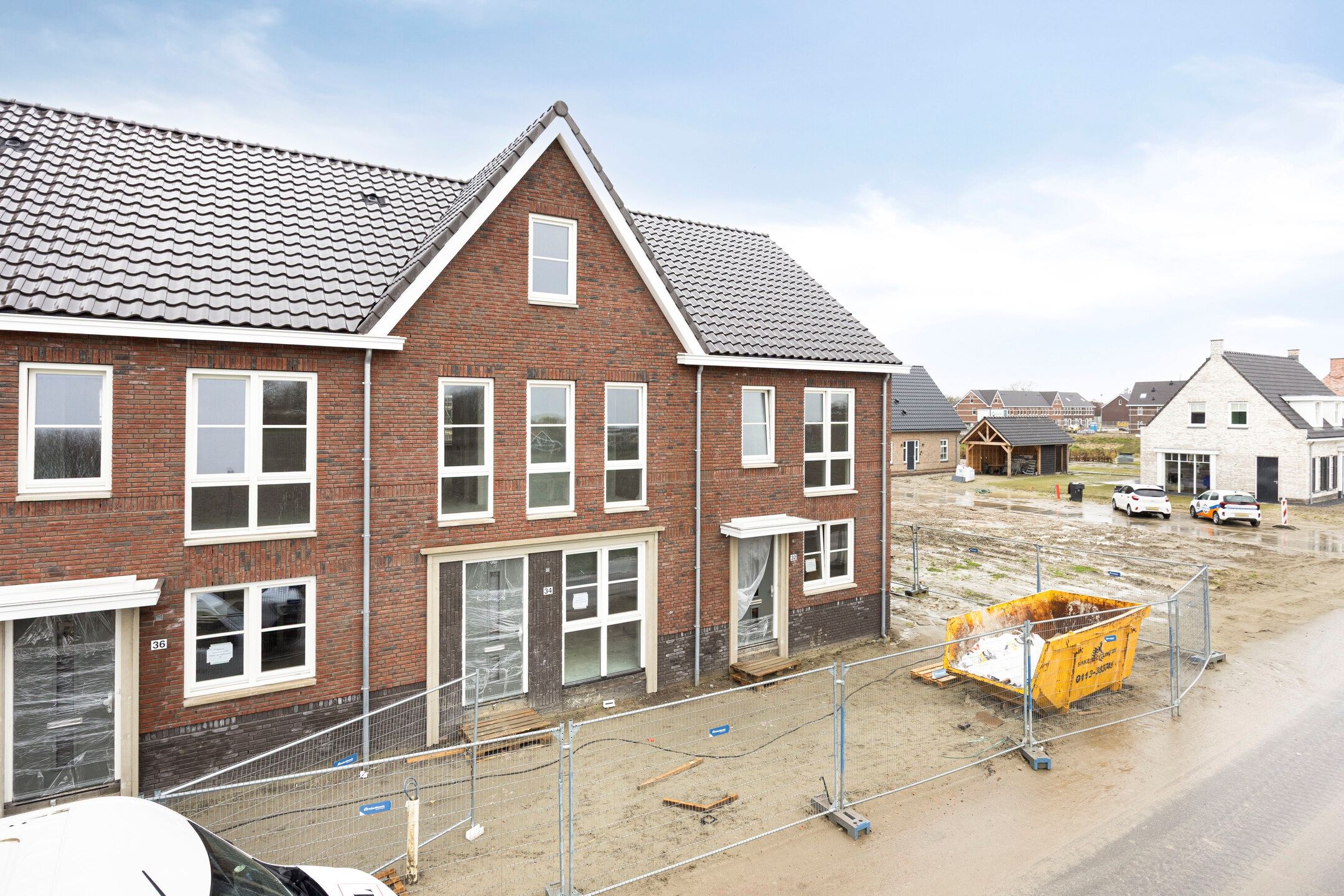 Photo 6 of Dokter van Gelderstraat 34