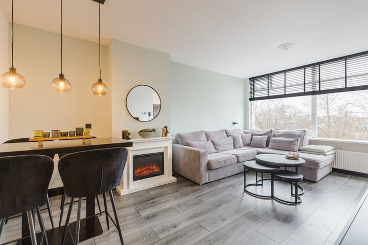 Photo 2 of Gravenstein 64