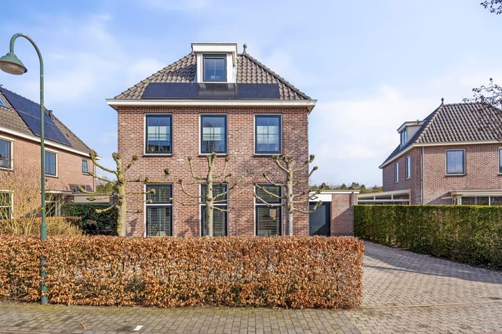 Photo 4 of Wethouder van Hekezenlaan 22