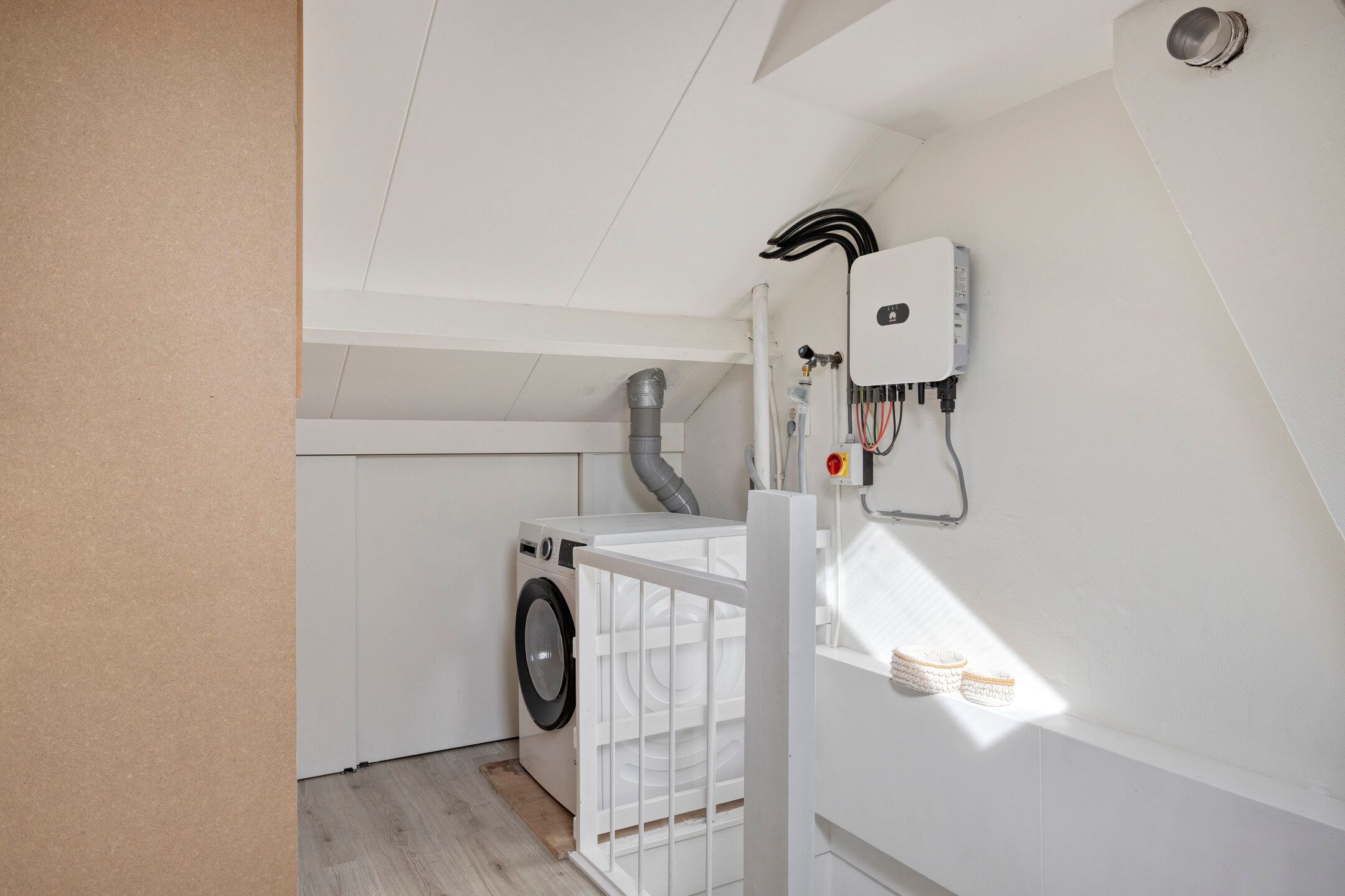 Foto 30 van van Laarstraat 7