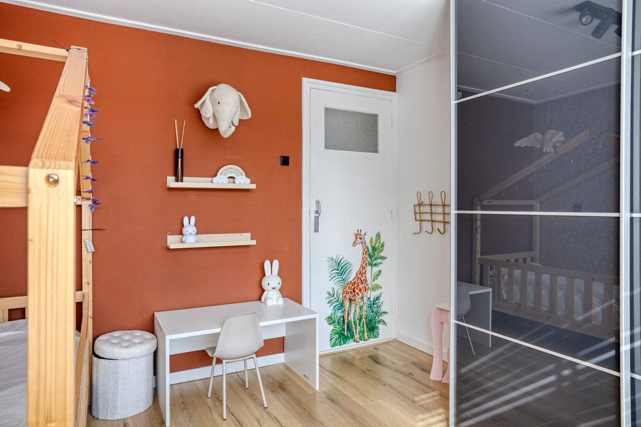 Foto 27 van van Laarstraat 7