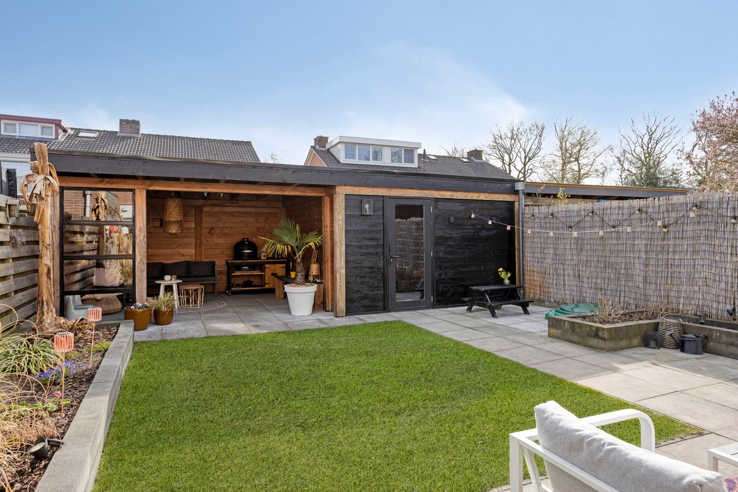 Foto 35 van van Laarstraat 7