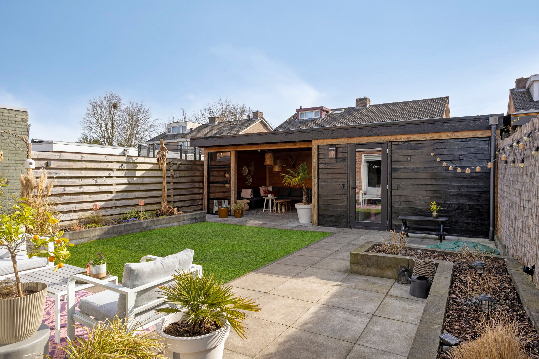 Foto 36 van van Laarstraat 7