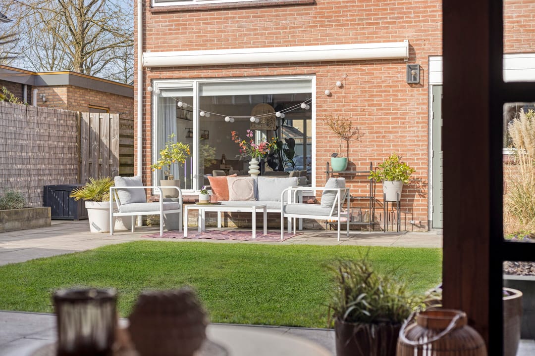 Foto 41 van van Laarstraat 7