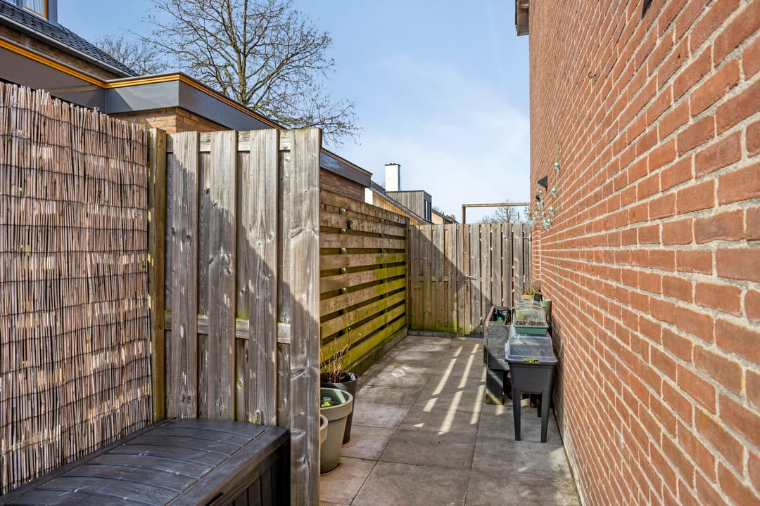 Foto 46 van van Laarstraat 7