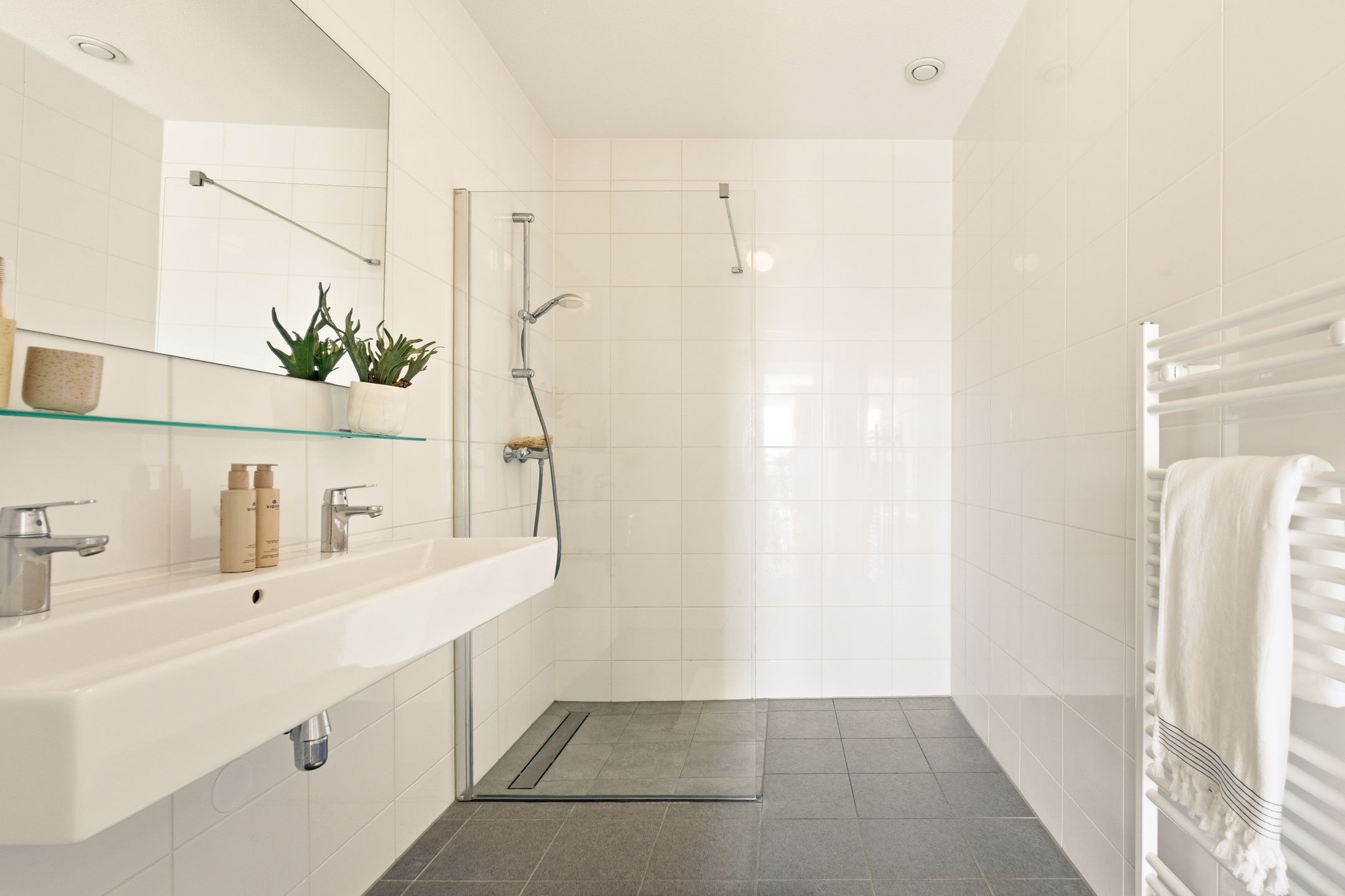 Foto 15 van Faas Wilkesstraat 133-A