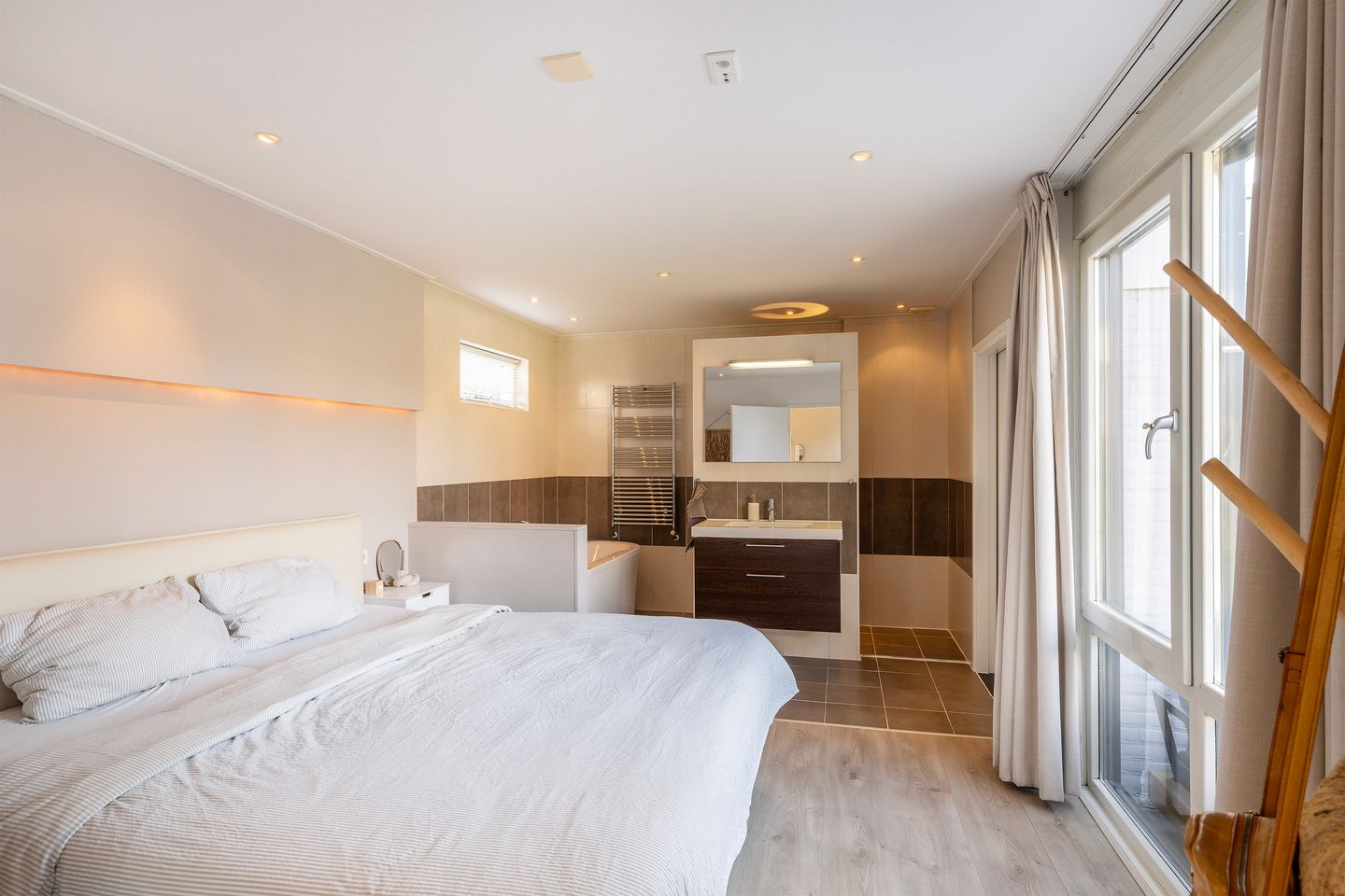 Foto 4 van Anna van Bourgondiëstraat 14