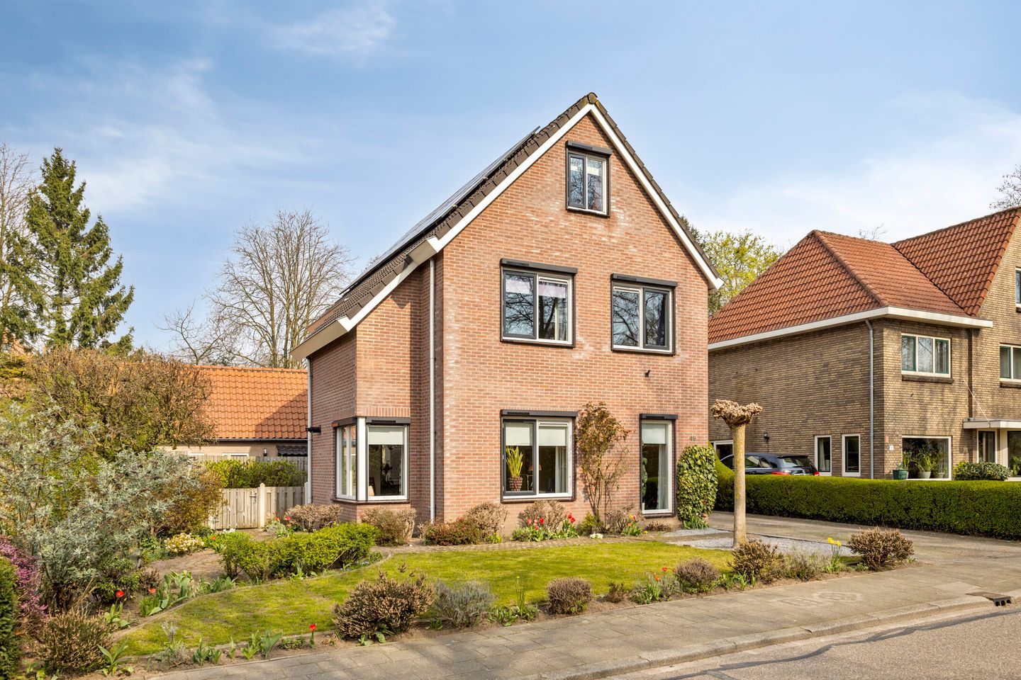 Photo 44 of Stationsstraat 49