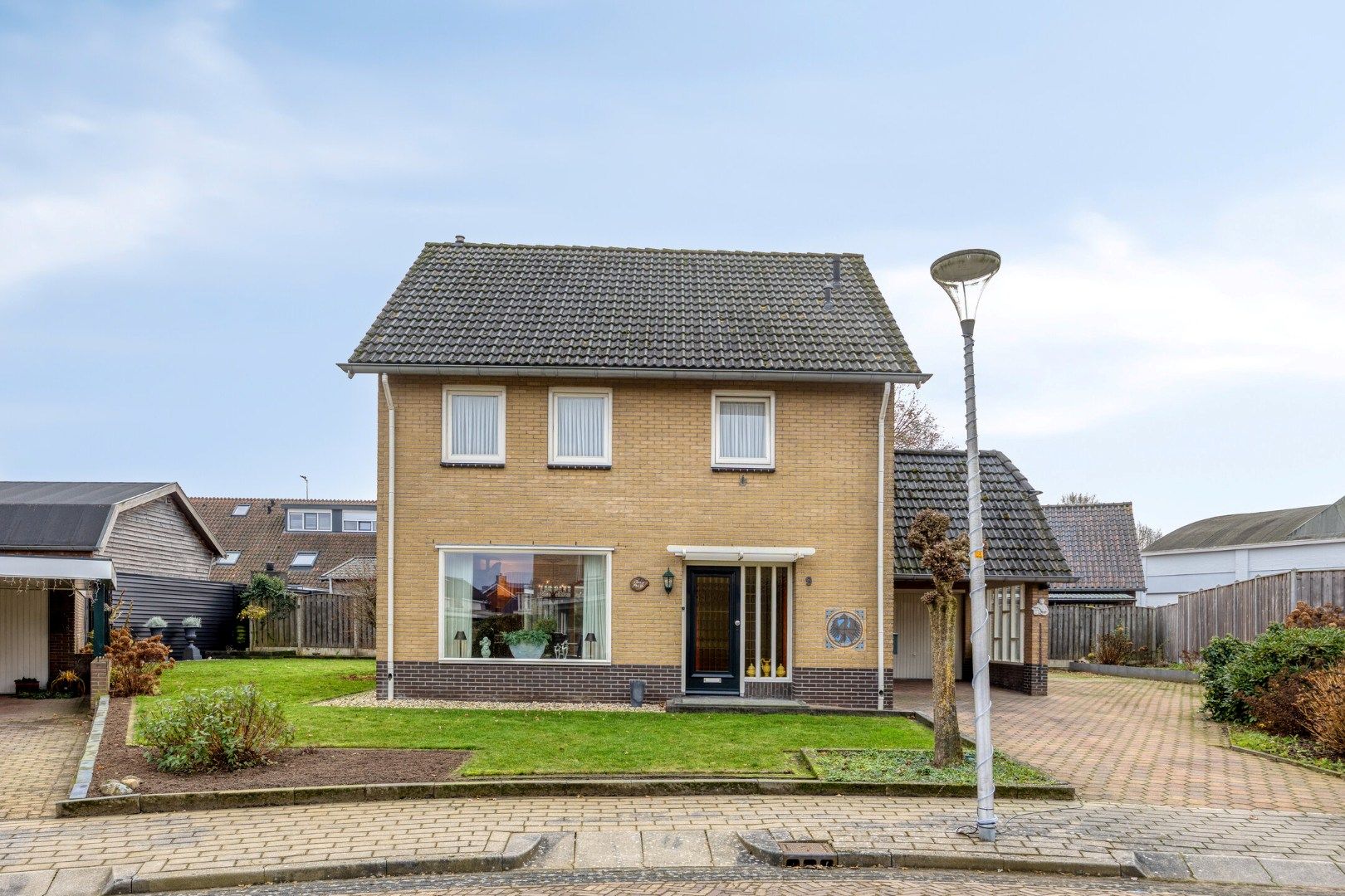 Dokter J. Veldhuijzen van Zantenstraat 9 