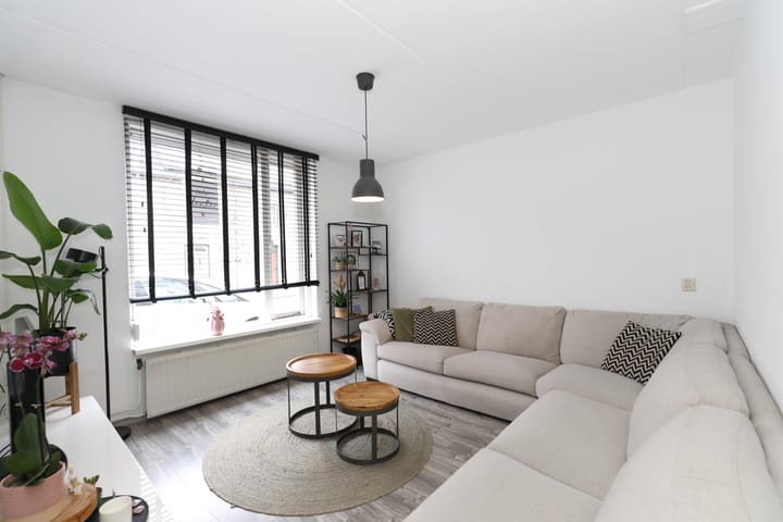 Foto 2 van Heerlerweg 26-A