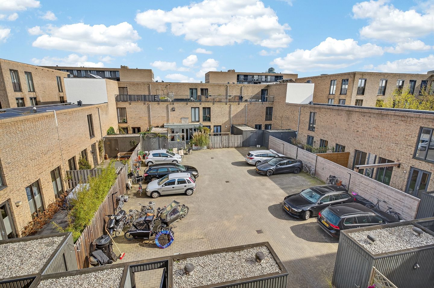 Photo 35 of Ampèrestraat 114