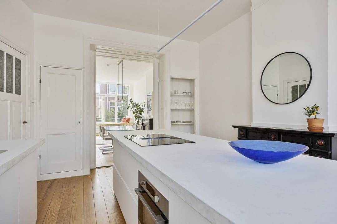 Turnkey Apartment with 2 Bathrooms in Valkenboskwartier — 17